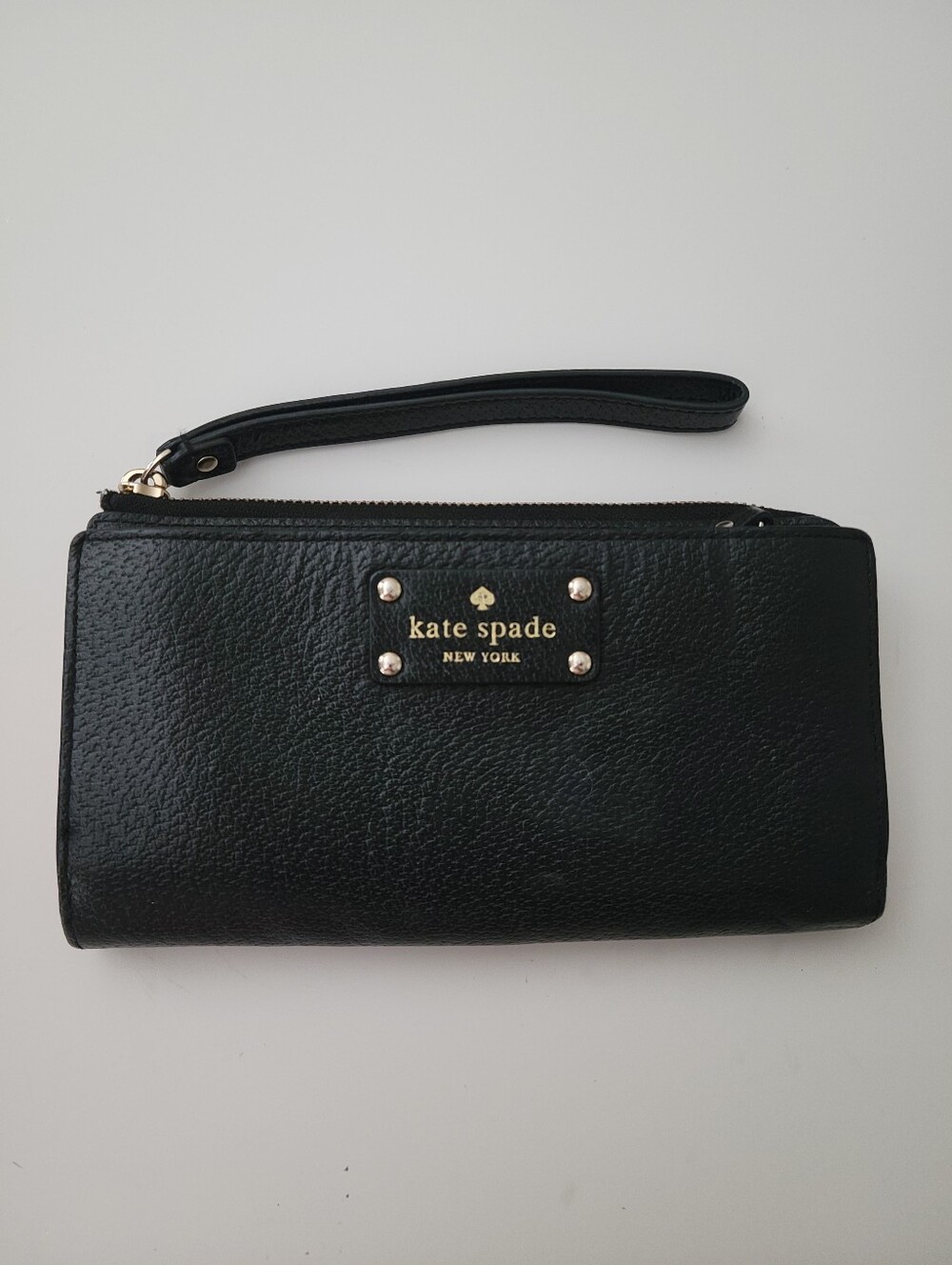 Kate Spade Black Wristlet 3/4 Around Zip Wallet Layton Wellesley, NWOT